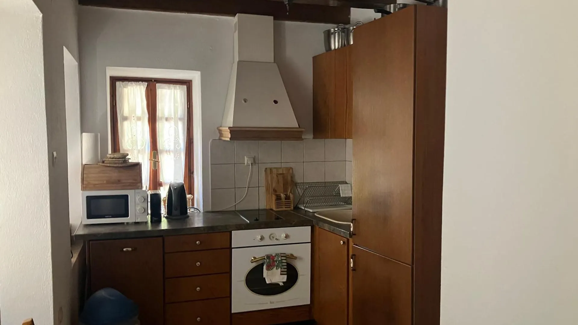 Traditional House نيكيتي بيت للعطل