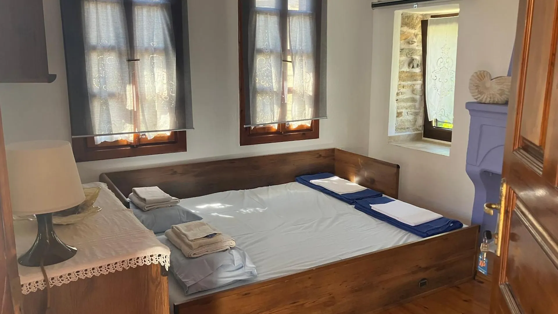 Traditional House نيكيتي بيت للعطل